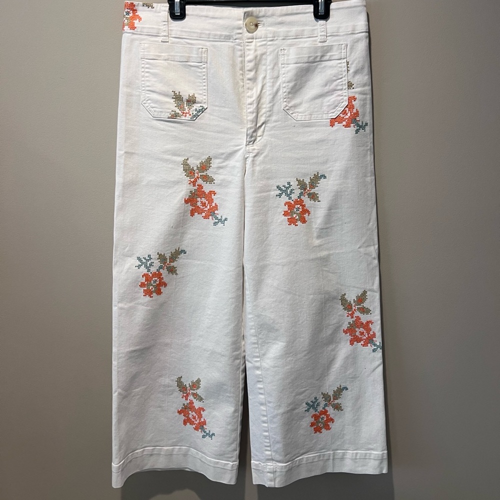 Anthropologie Maeve Colette White Jeans with Multicolor Embroidery
